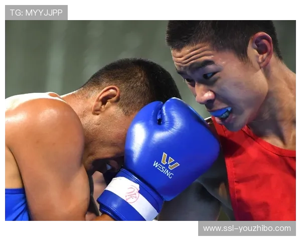 十五运会拳击赛 唐拉提汗强势两回合迫使对手退赛